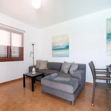 Attractive Holiday In Playa Blanca With Pool *