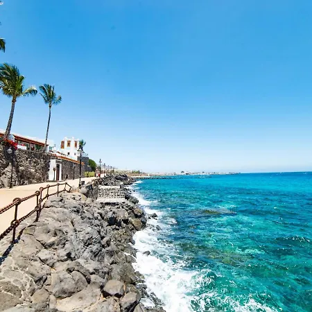 Attractive Holiday In Playa Blanca With Pool Casa de Férias Playa Blanca (Lanzarote)